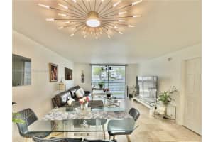 3551 NE 169th St APT 105, North Miami Beach, FL 33160, - MLS#A12009953