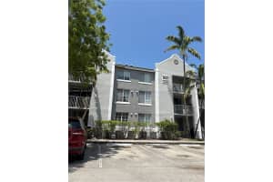 711 SW 111th Way APT 202, Pembroke Pines, FL 33025, - MLS#A12009958