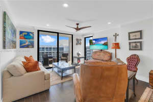 3100 NE 48th St, Fort Lauderdale, FL 33308, - MLS#A12009970