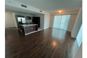 1900 N Bayshore Dr 1911, Miami