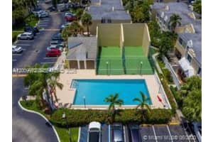 4590 SW 68th Ct Cir Apartment 8, Miami, FL 33155, - MLS#A12009972