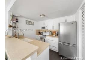 4590 SW 68th Ct Cir Apartment 8, Miami, FL 33155, - MLS#A12009972