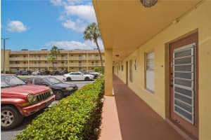 5961 NW 61st Ave APT 111, Tamarac, FL 33319, - MLS#A12009989