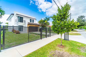 6535 SW 26th St, Miami, FL 33155, - MLS#A12010008