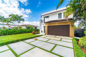 6535 SW 26th St, Miami, FL 33155, - MLS#A12010008