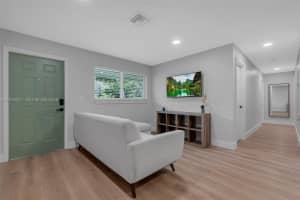 700-702 NW 18th St #1-2, Fort Lauderdale, FL 33311, - MLS#A12010011