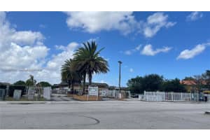 Parking lot, 271 NW 177th St # B-104, Miami Gardens, FL 33169, - MLS#A12010016
