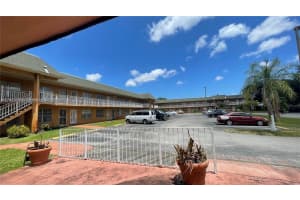 Parking lot, 271 NW 177th St # B-104, Miami Gardens, FL 33169, - MLS#A12010016