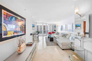 Blue Diamond Tower, 4779 Collins Ave APT 2404, Miami Beach, FL 33140, - MLS#A12010031
