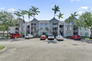 631 SW 111th Ln APT 306, Pembroke Pines, FL 33025, - MLS#A12010041