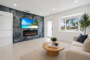 11465 NW 88th Ct #1, Hialeah, FL 33018, Sold 05/08/26
