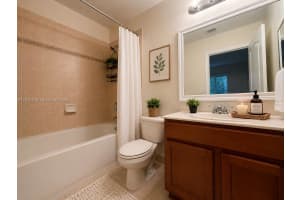 21111 NW 14th Pl APT 233, Miami Gardens, FL 33169, - MLS#A12010106