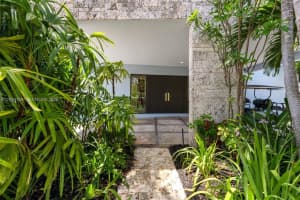 690 Warren Ln, Key Biscayne, FL 33149, - MLS#A12010108