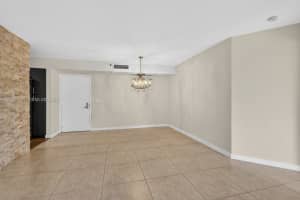 Tower 400, 3500 Mystic Pointe Dr APT 302, Aventura, FL 33180, - MLS#A12010141