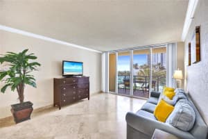 2501 S Ocean Dr APT 414, Hollywood, FL 33019, - MLS#A12010146