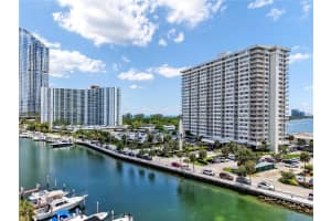300 Bayview Dr APT 605, Sunny Isles Beach, FL 33160, - MLS#A12010188