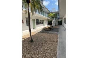 MLS# A12010193, Hollywood, Florida 33020