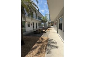 MLS# A12010193, Hollywood, Florida 33020
