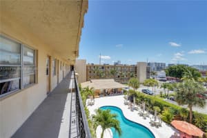 2145 Pierce St APT 417, Hollywood, FL 33020, - MLS#A12010195