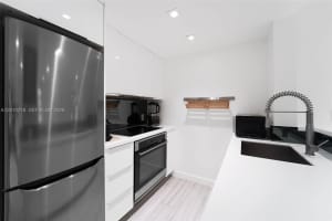 1460 Ocean Dr APT 307, Miami Beach, FL 33139, - MLS#A12010216