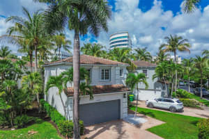 20990 NE 30th Pl, Miami, FL 33180, - MLS#A12010253
