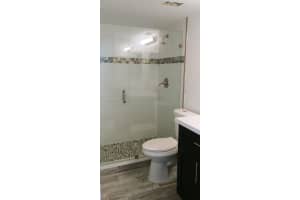 8590 Sw 212th St 303, Cutler Bay