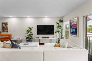 1821 Jefferson Ave APT 306, Miami Beach, FL 33139, - MLS#A12010268