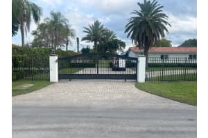 9540 SW 68th St, Miami, FL 33173, - MLS#A12010269