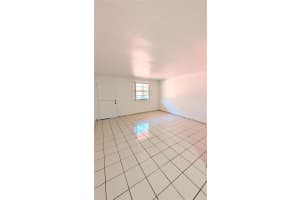 4655 Palm Ave APT 124, Hialeah, FL 33012, - MLS#A12010281