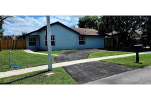 8120 SW 4th Ct, North Lauderdale, FL 33068, - MLS#A12010296