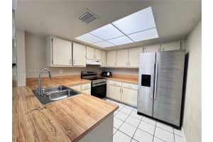 10893 NW 7th St Apartment 22-27, Miami, FL 33172, - MLS#A12010311