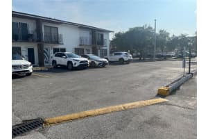 5464 W 26th Ave # 27-D, Hialeah, FL 33016, - MLS#A12010367