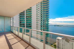 1300 Brickell Bay Dr APT 2808, Miami, FL 33131, - MLS#A12010369