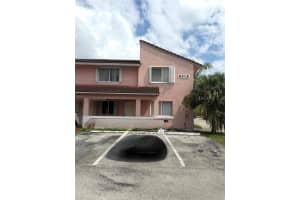 8019 Lake Dr APT 104, Doral, FL 33166, - MLS#A12010372