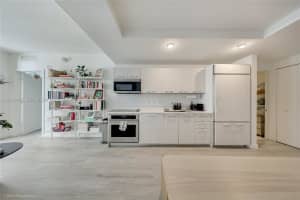 55 SW 9th St Apt 2109, Miami, FL 33130, - MLS#A12010405