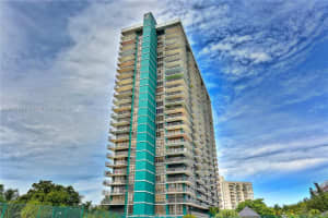 780 Ne 69th St 1908, Miami