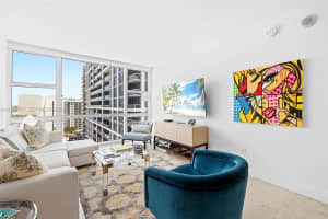 6801 Collins Ave #1215, Miami Beach, FL 33141, - MLS#A12010427