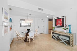 6801 Collins Ave #1215, Miami Beach, FL 33141, - MLS#A12010427