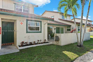 4119 Coral Springs Dr C6, Coral Springs, FL 33065, - MLS#A12010428