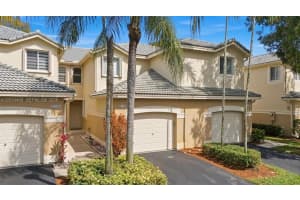 2132 Bahia Ln, Weston
