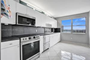 2851 NE 183rd St APT 616E, Aventura, FL 33160, - MLS#A12010492