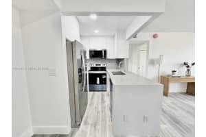 10031 Winding Lake Rd APT 201, Sunrise, FL 33351, - MLS#A12010518
