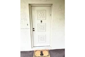 3920 Inverrary Blvd 204c, Lauderhill