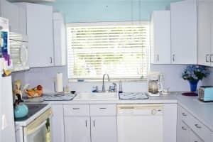 9321 Sunrise Lakes Blvd APT 201, Sunrise, FL 33322, - MLS#A12010540
