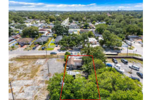 9422 NW 26th Ave, Miami, FL 33147, - MLS#A12010543