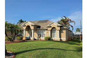 2637 Sw Monterrey Ln, Port Saint Lucie