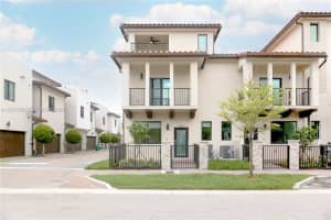 8370 NW 49th St #8370, Doral, FL 33166, - MLS#A12010550