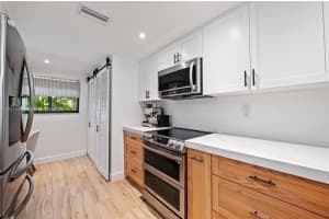 2600 Cardena St APT 11, Coral Gables, FL 33134, - MLS#A12010551