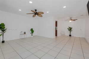 8690 NW 24th Pl, Sunrise, FL 33322, - MLS#A12010565