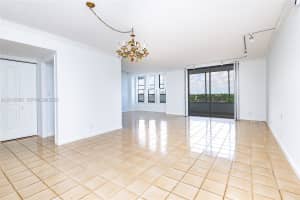 600 Three Islands Boulevard APT 402, Hallandale Beach, FL 33009, - MLS#A12010566